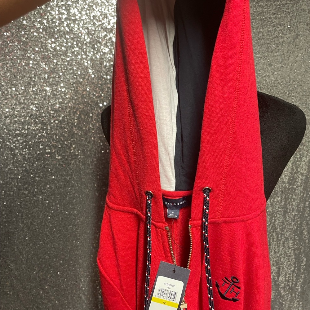 Plush red Tommy Hilfiger hoodie ❤️ - Picture 2 of 5